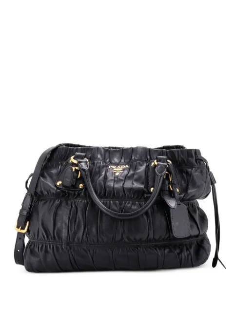 Prada Pre-Owned tote Gaufre grande de piel de napa con diseño reversible