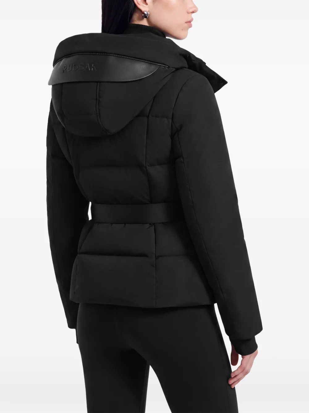 RUDSAK Adeline belted quilted puffer jacket Zwart