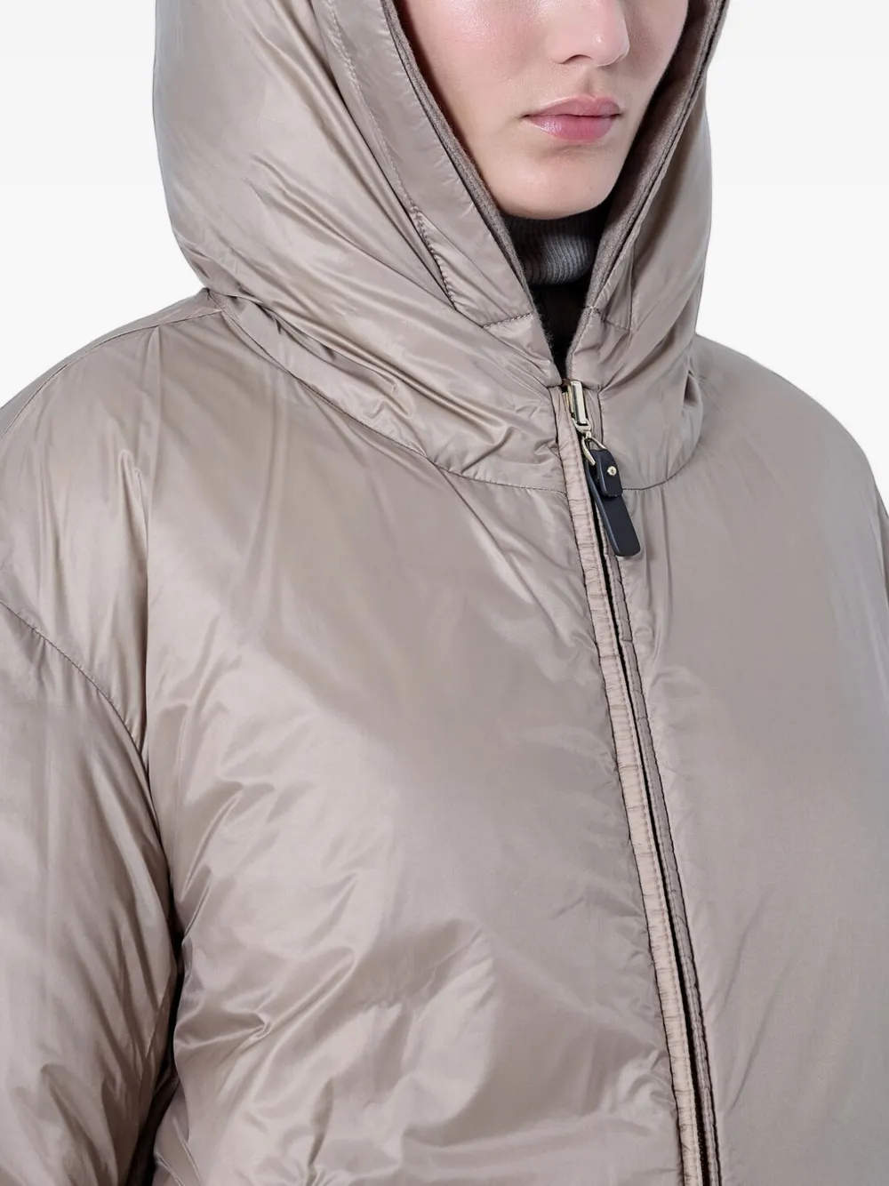 Max Mara Kasjmier donsjack met capuchon Beige