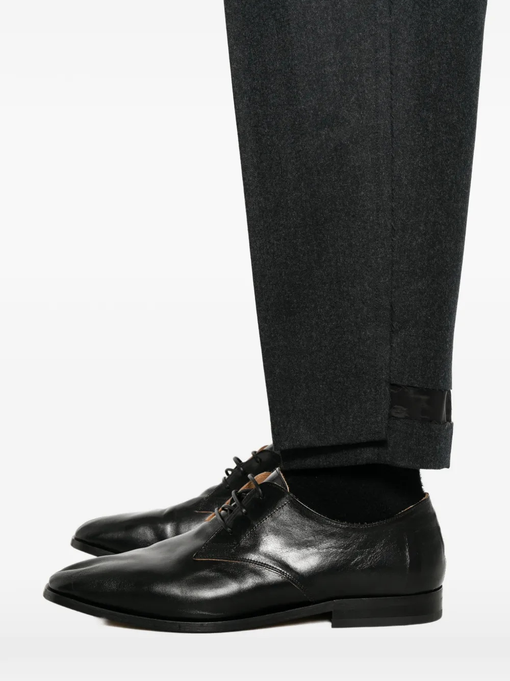 Undercover pleated tapered trousers Grijs