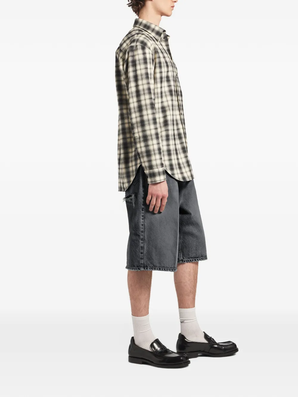 Balenciaga regular-fit shirt in white black Beige