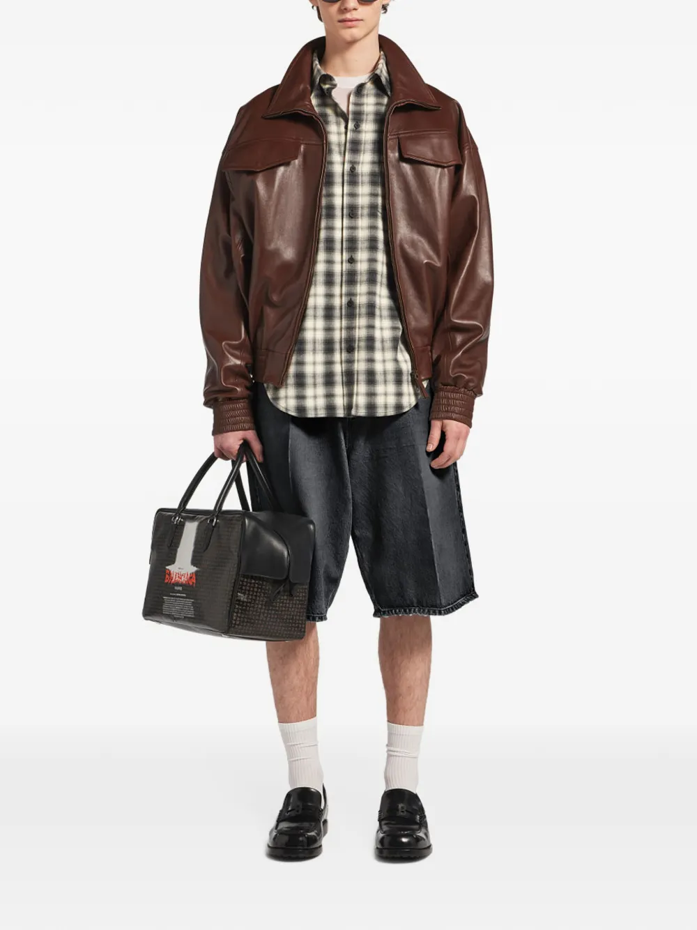 Balenciaga regular-fit shirt in white black Beige