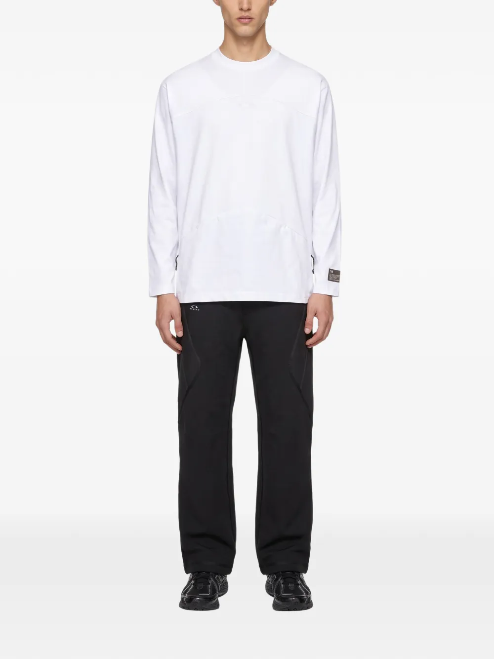Oakley logo-embroidered panelled T-shirt Wit