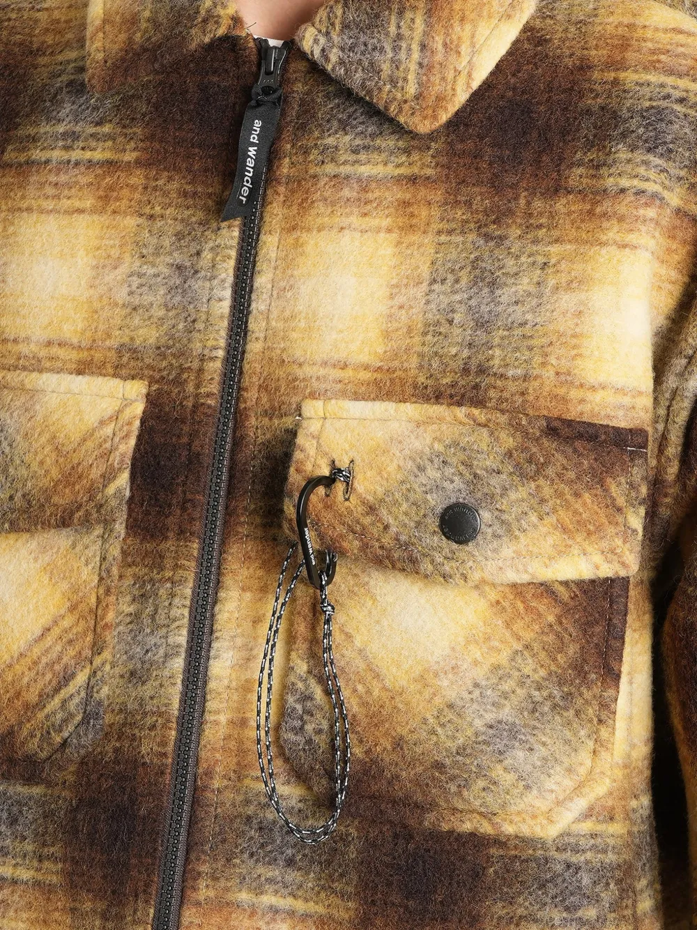 and Wander check-pattern zip-up coat Geel