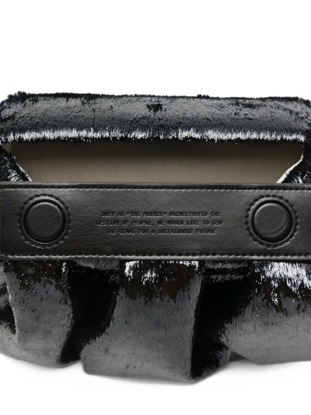 Themoirè Athena faux-fur clutch bag Zwart