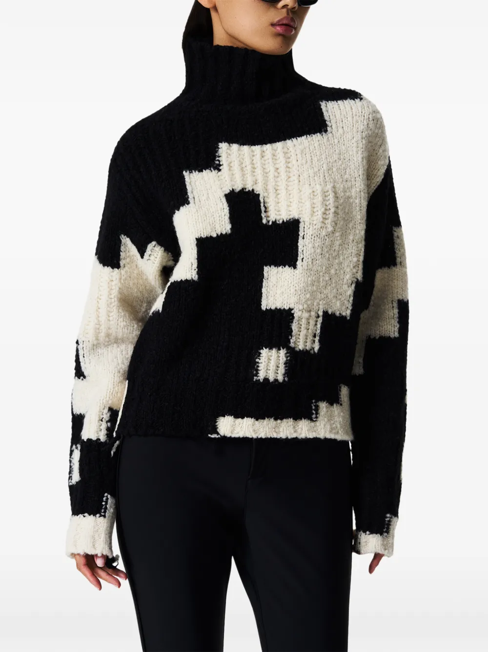 Perfect Moment chunky wool cropped sweater - Black
