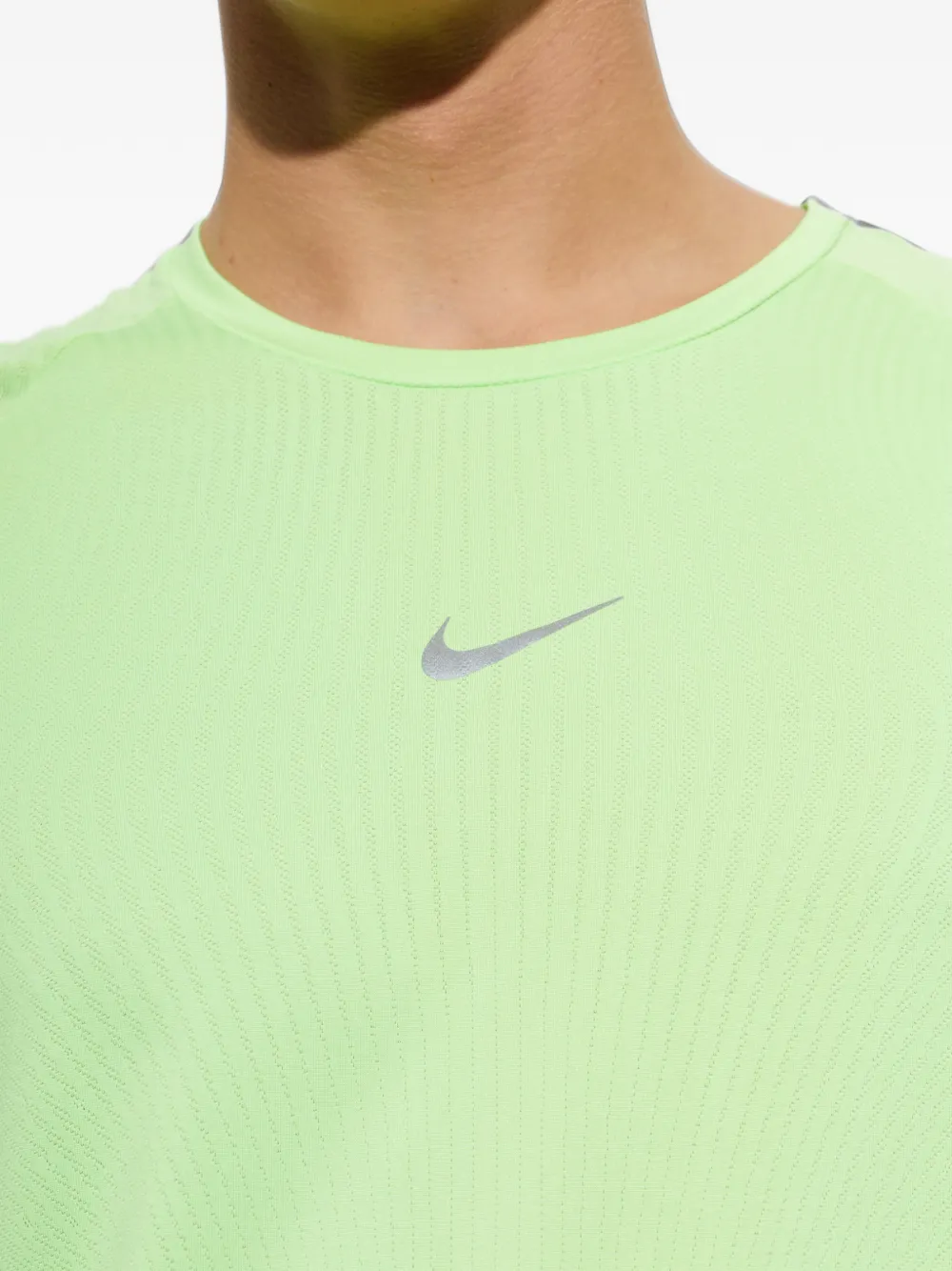 Nike Stride Aero-Fit short-sleeve running top Groen