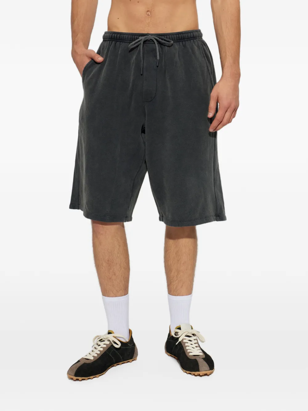 American Vintage Jitbay logo-print drawstring shorts Grijs