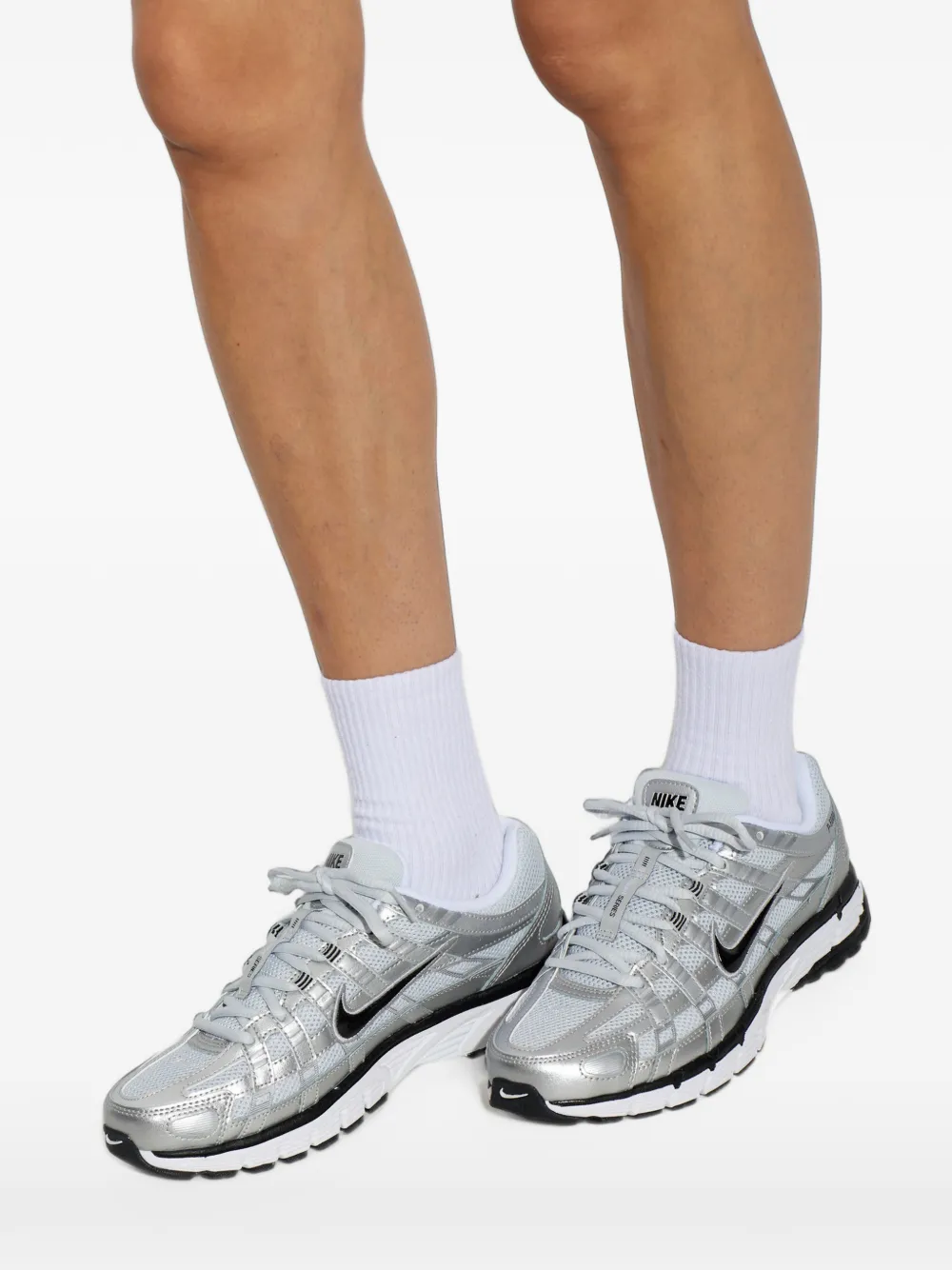 Nike P-6000 sneakers Zilver