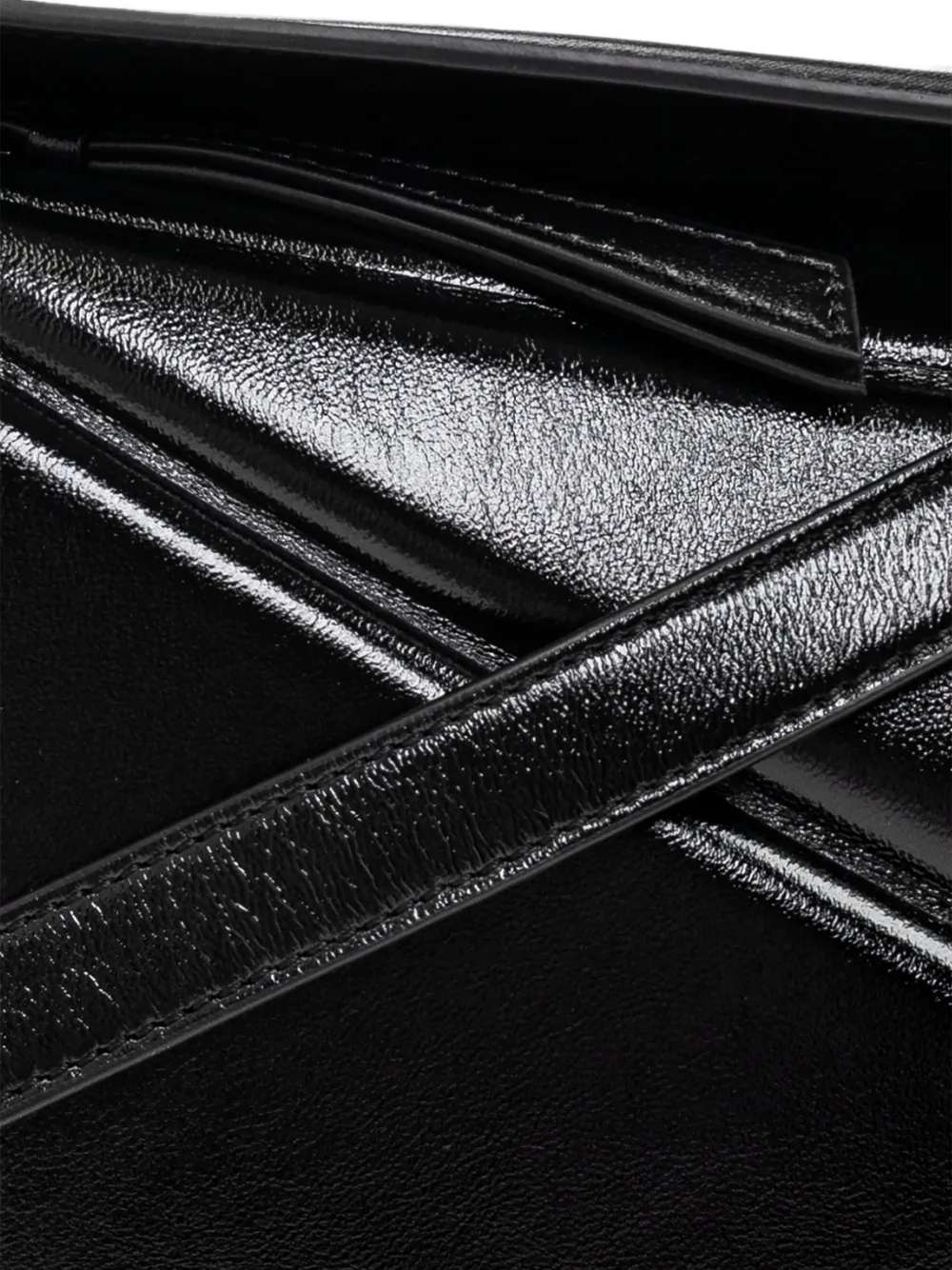 LOEWE Kleine Puzzle Blown glanzende lamsleren tas Zwart