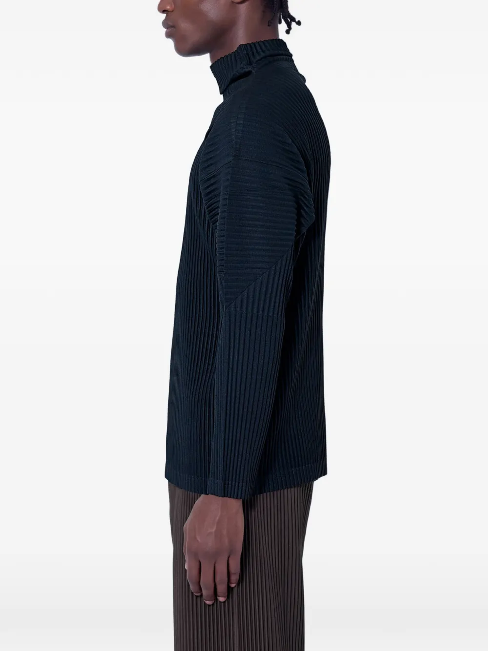 Homme Plissé Issey Miyake ribbed-knit turtleneck sweater Blauw