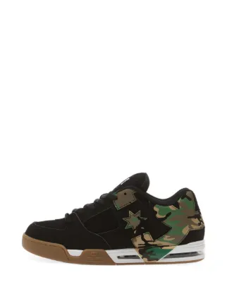 DC Shoes