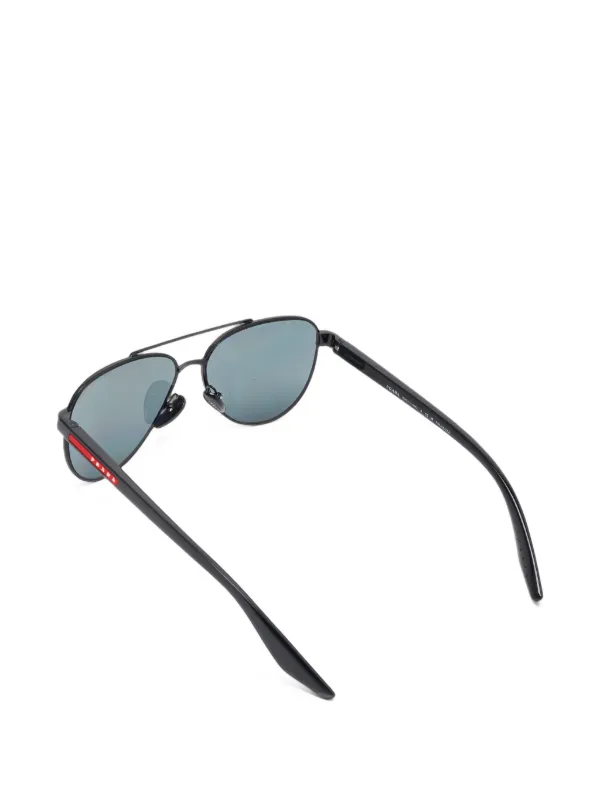 Prada Pre-Owned SPR A52 Polarized Sunglasses | ブラック | FARFETCH JP