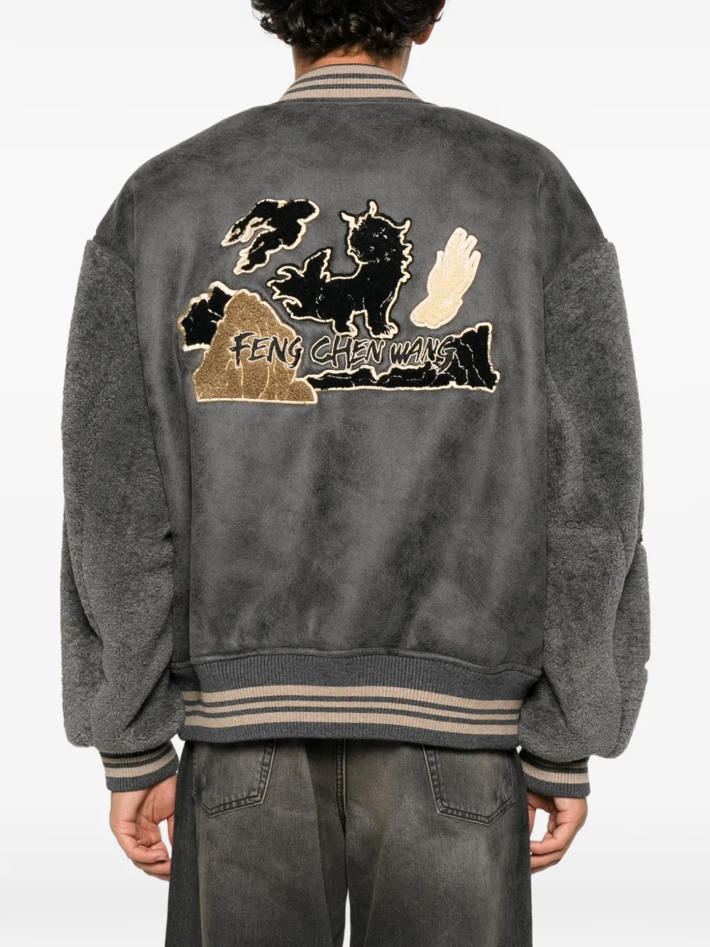 Feng Chen Wang Bomberjack met patchdetail Grijs