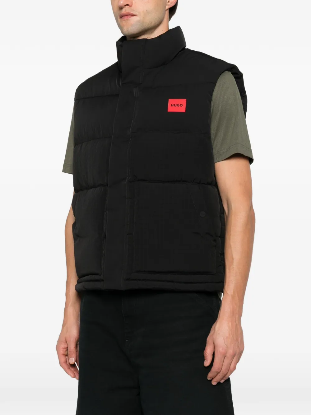 HUGO quilted logo-patch gilet Zwart