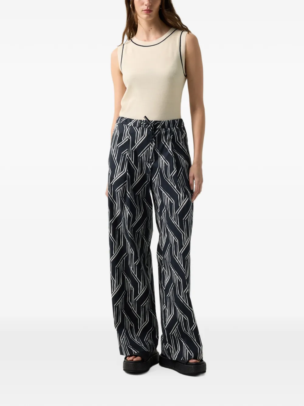 BOGNER Gina graphic-print pleated trousers Blauw