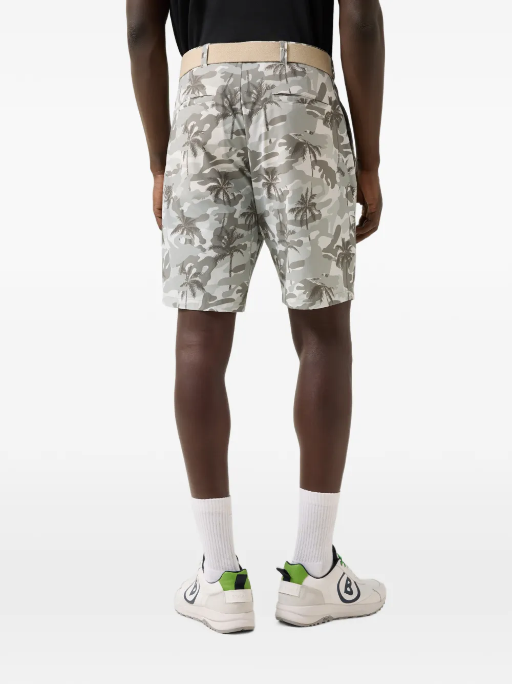 BOGNER Lanzo camouflage-print palm-tree bermuda shorts Groen