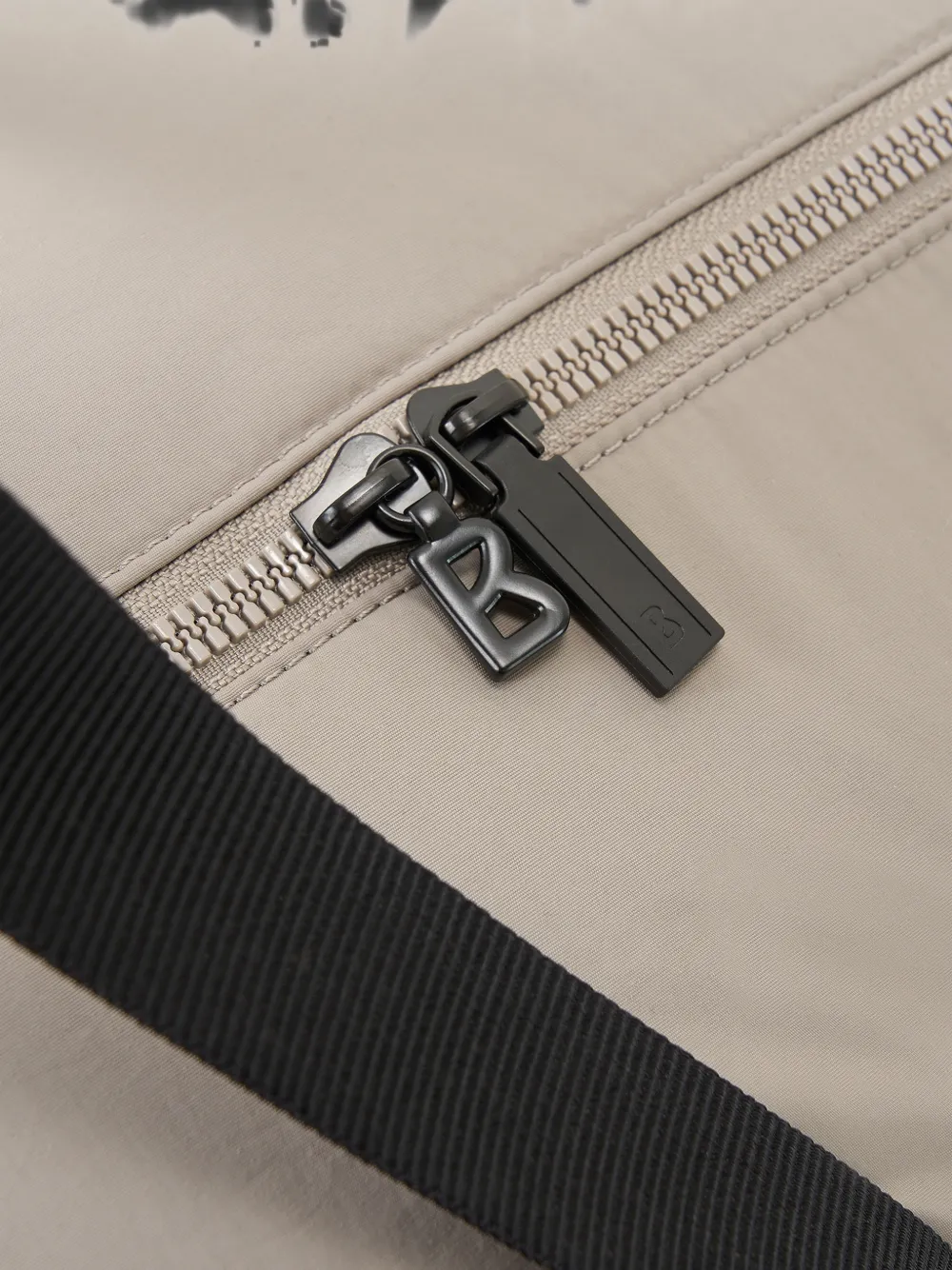 BOGNER Bromont Dearden holdall Beige
