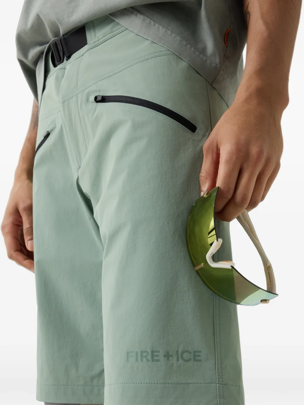 BOGNER FIRE+ICE Carter belted zip-pocket shorts Groen