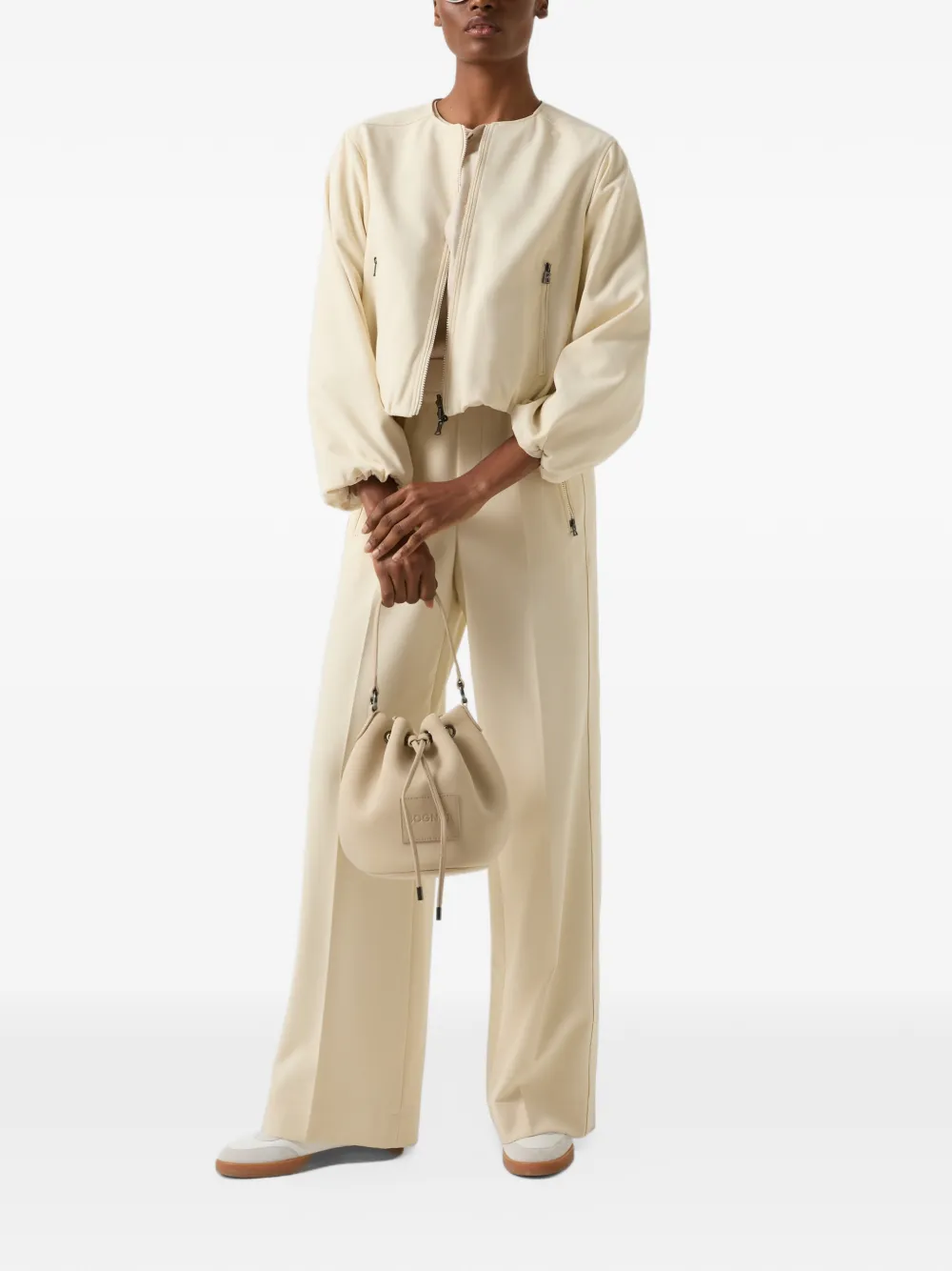 BOGNER Alvier Ines logo-patch bucket bag Beige