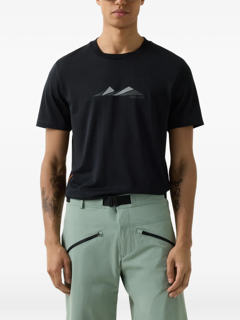 BOGNER FIRE+ICE Paco graphic-print T-shirt Zwart