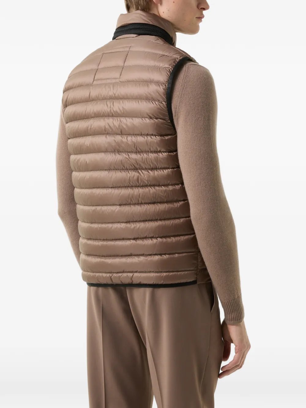 BOGNER quilted gilet Bruin