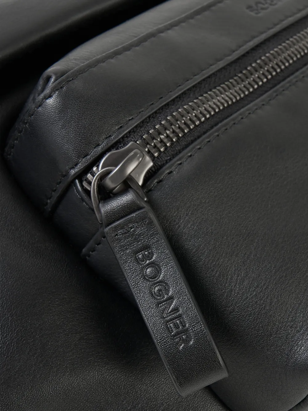 BOGNER Calgary Cedric leather belt bag Zwart