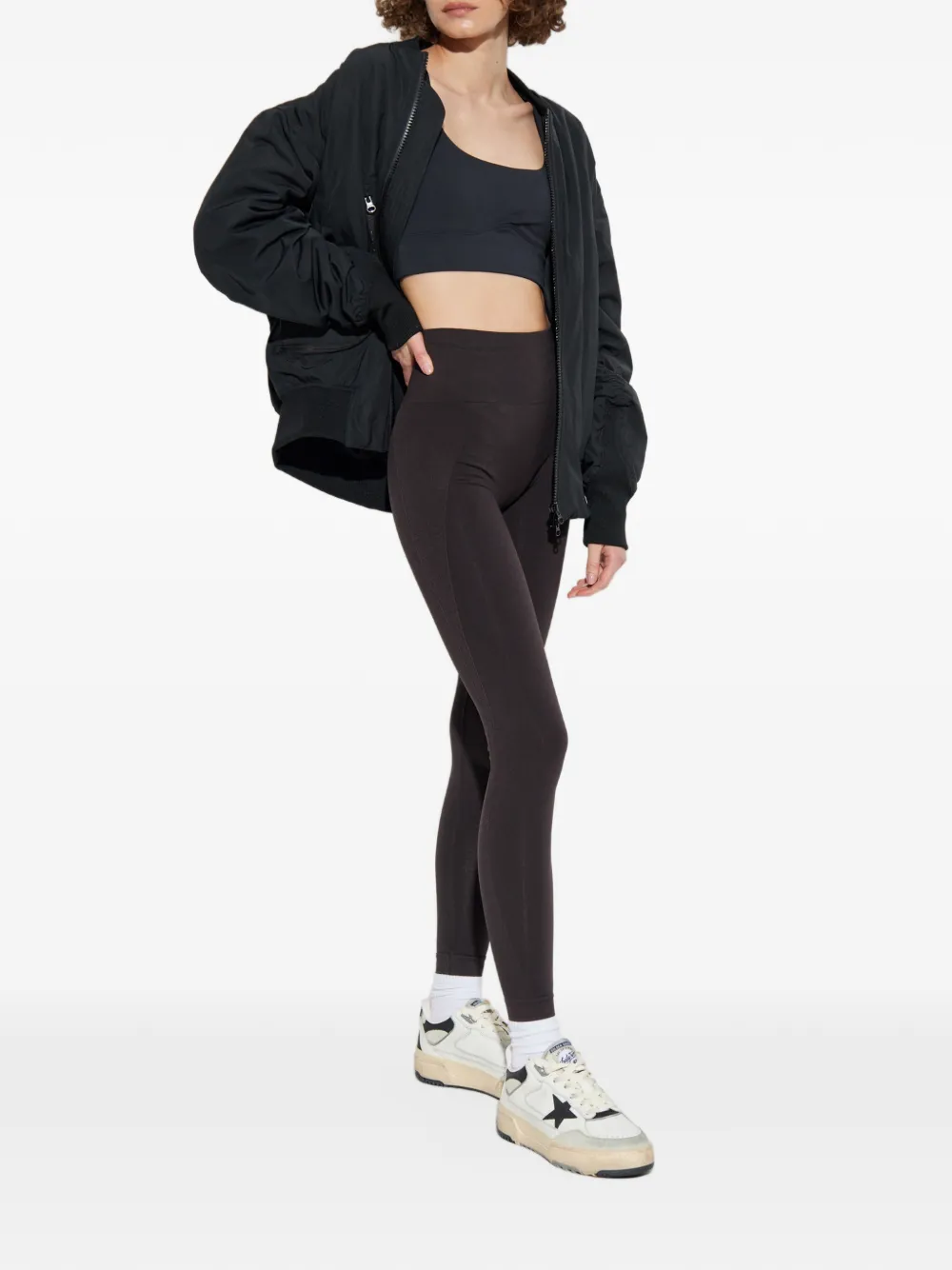 RETHINKIT STUDIOS Sienna crossover-strap training top Zwart