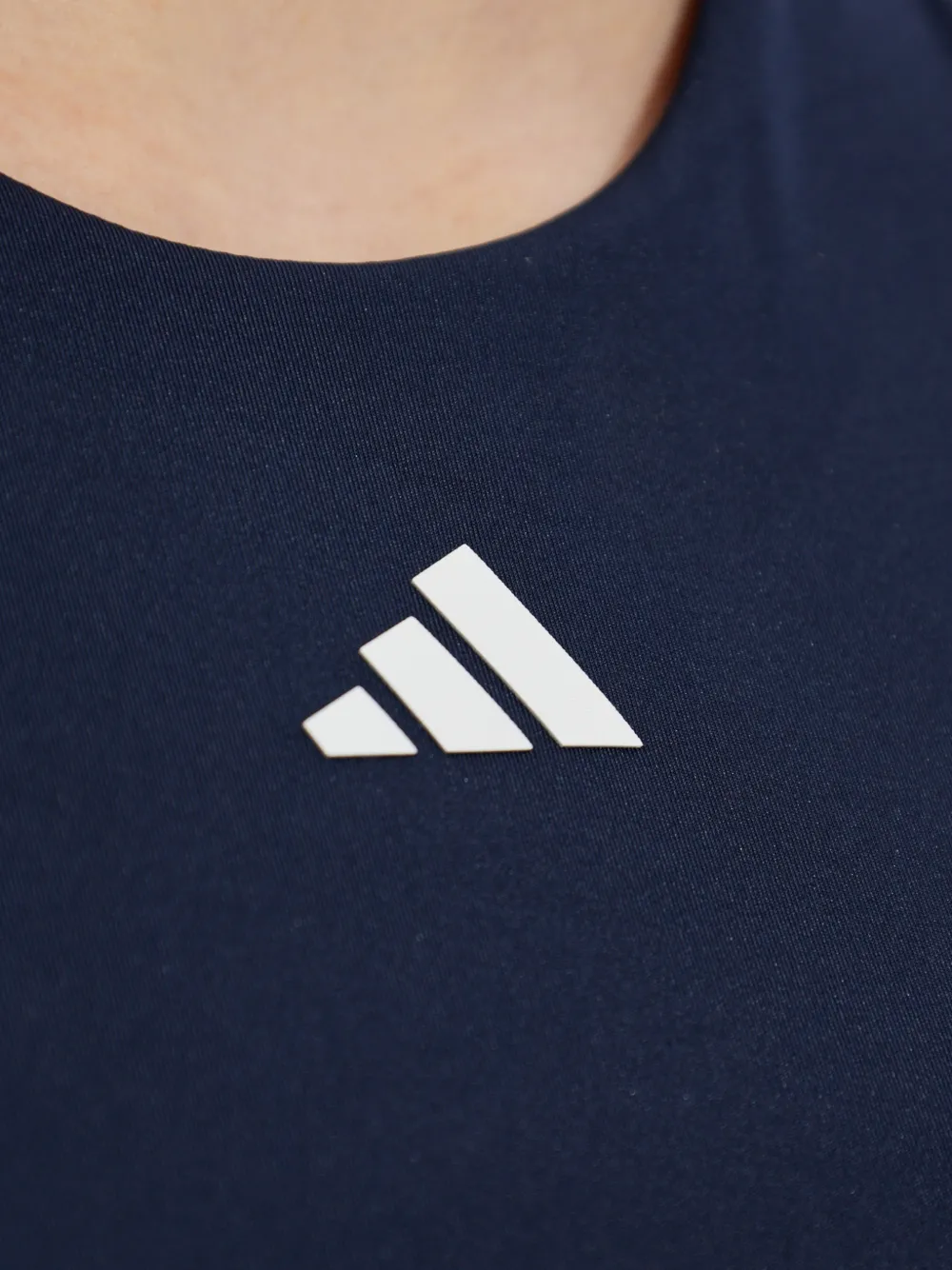 adidas logo-print racerback top Blauw