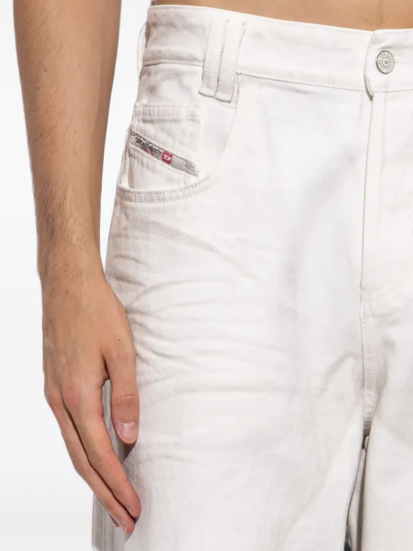 Diesel Relaxed Jeans high-waist 1982 D-Hakou | White | FARFETCH