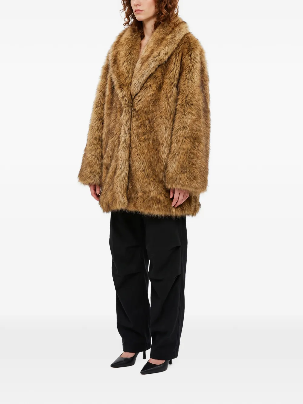 The Frankie Shop Belle korte jas van imitatiebont Bruin
