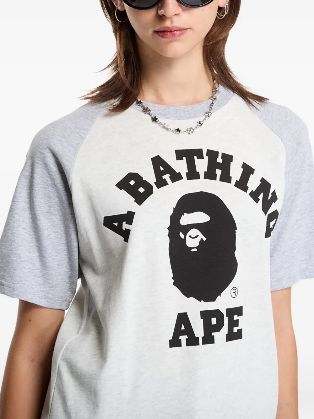 A BATHING APE College T-shirt Wit