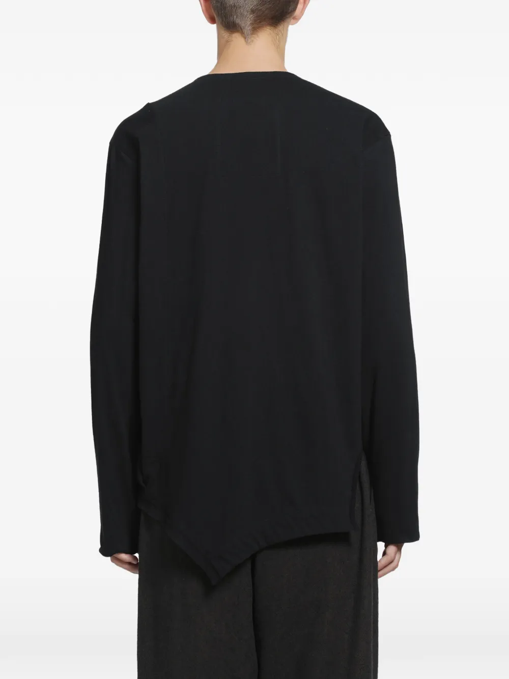 Ziggy Chen asymmetric henley top Zwart
