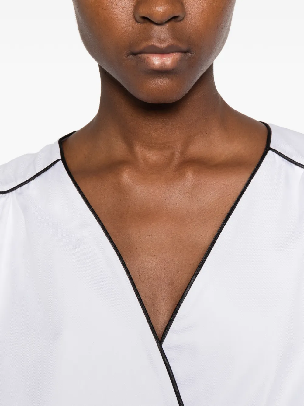 STYLAND Wikkelblouse met biesafwerking Wit