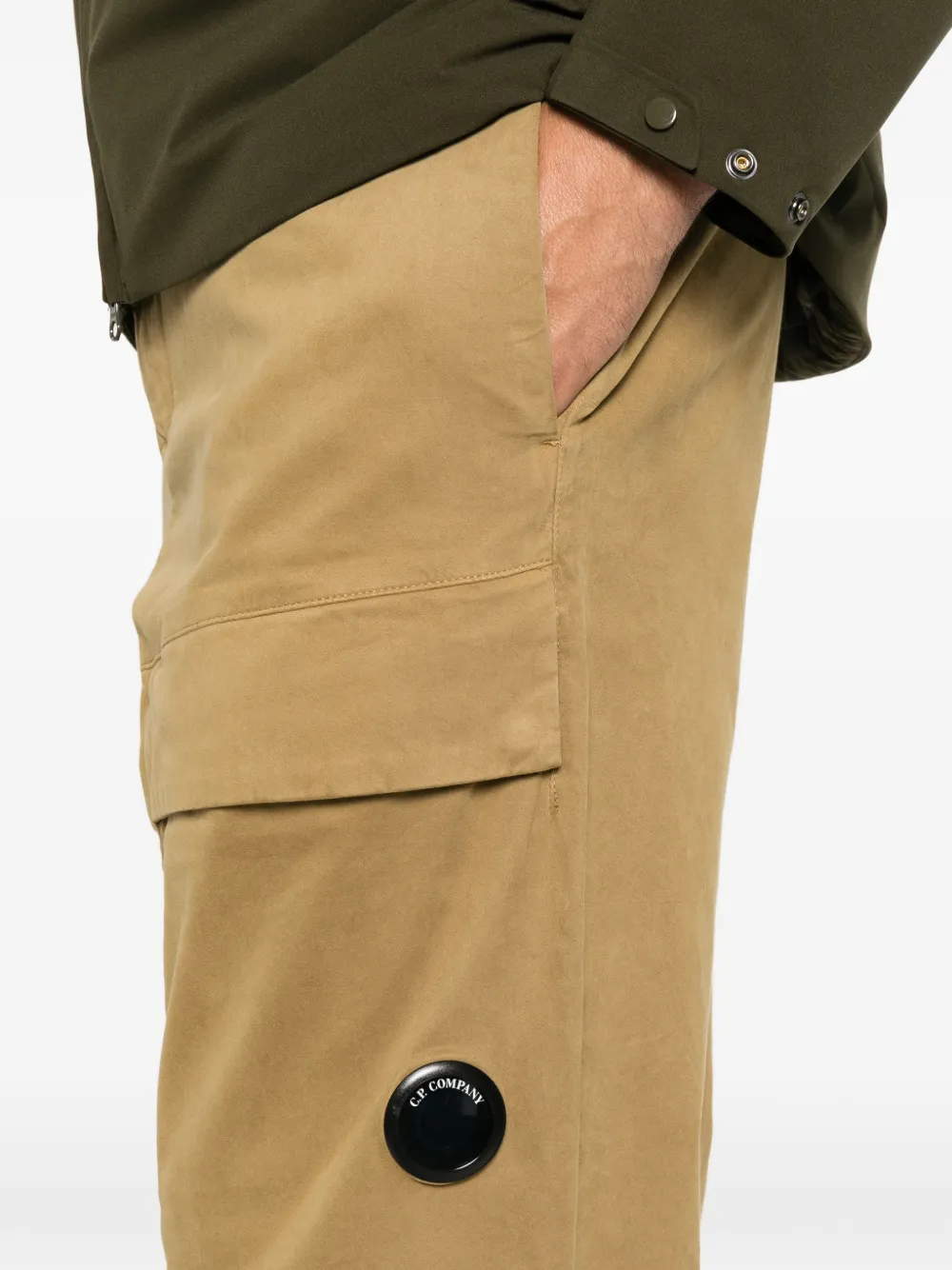 C.P. Company Lens-detail cargo pants Beige