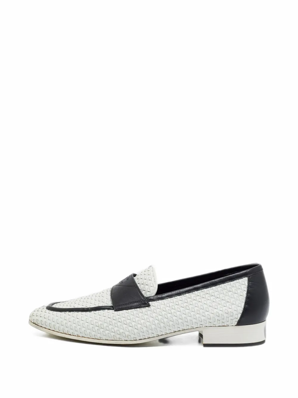CHANEL Pre-Owned CC leather loafers - Weiß