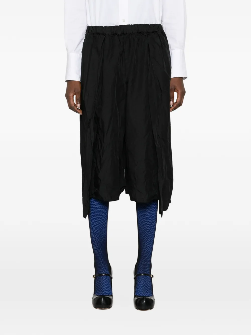 Issey Miyake pleated asymmetric shorts Zwart