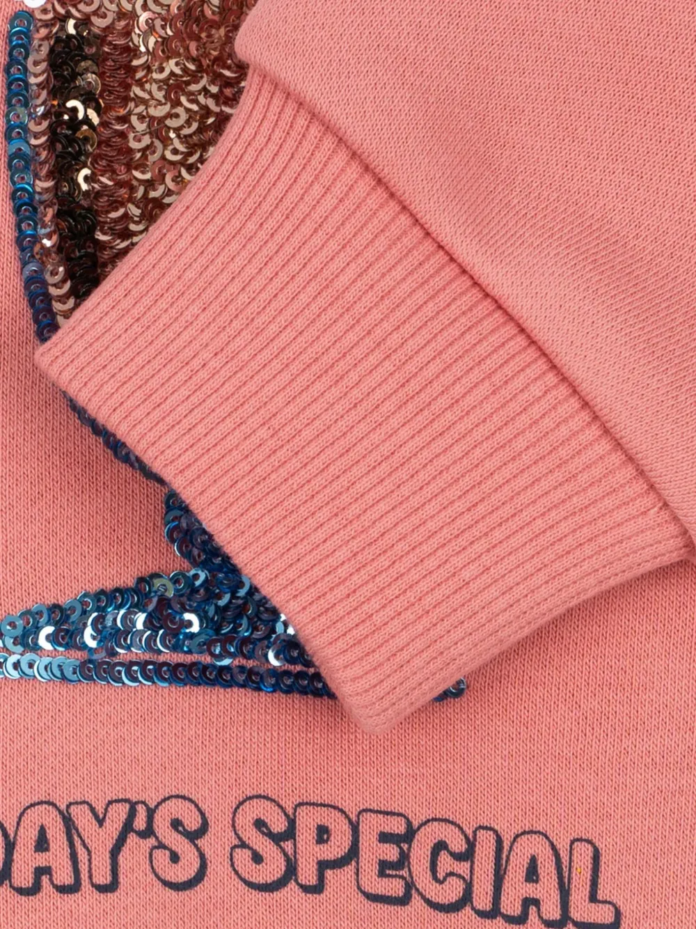 Konges Sløjd Lou sweater verfraaid met pailletten Roze
