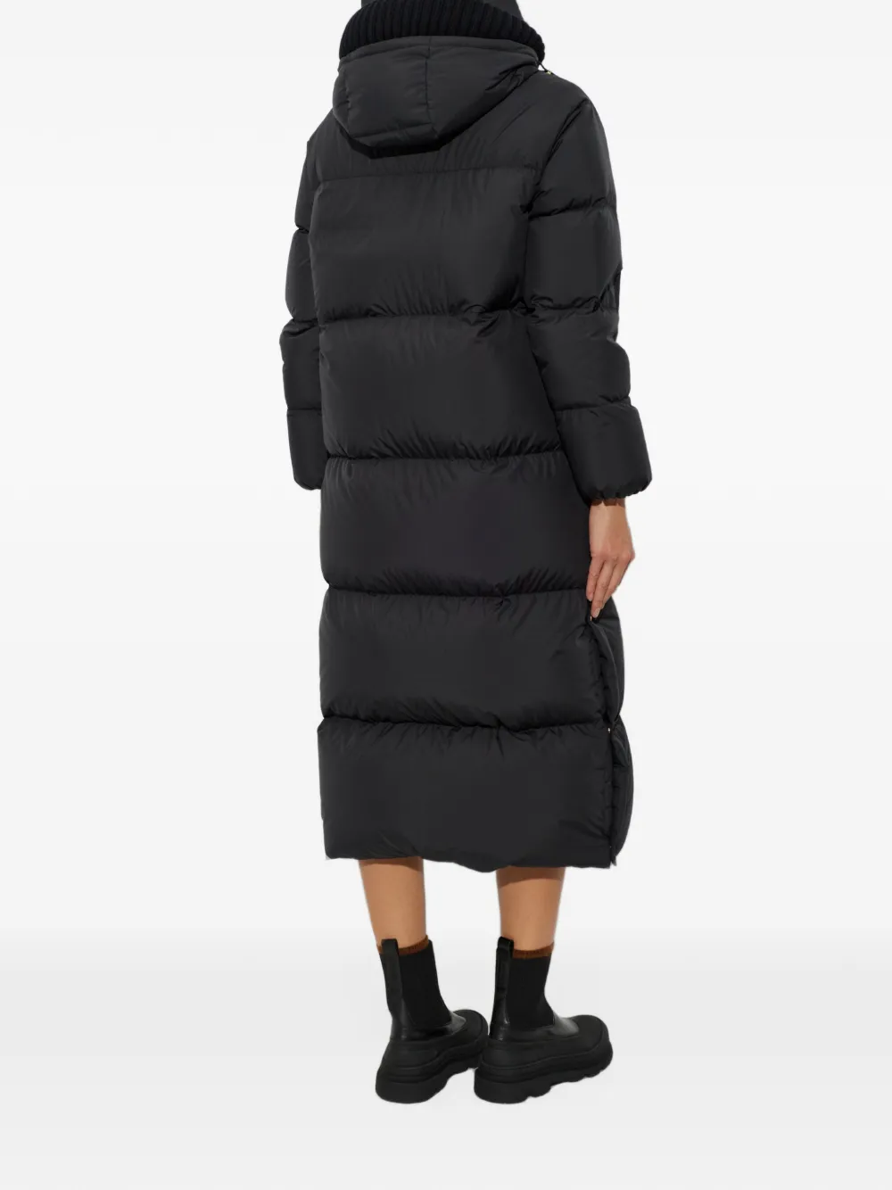 Moncler Ornement hooded long down jacket Zwart