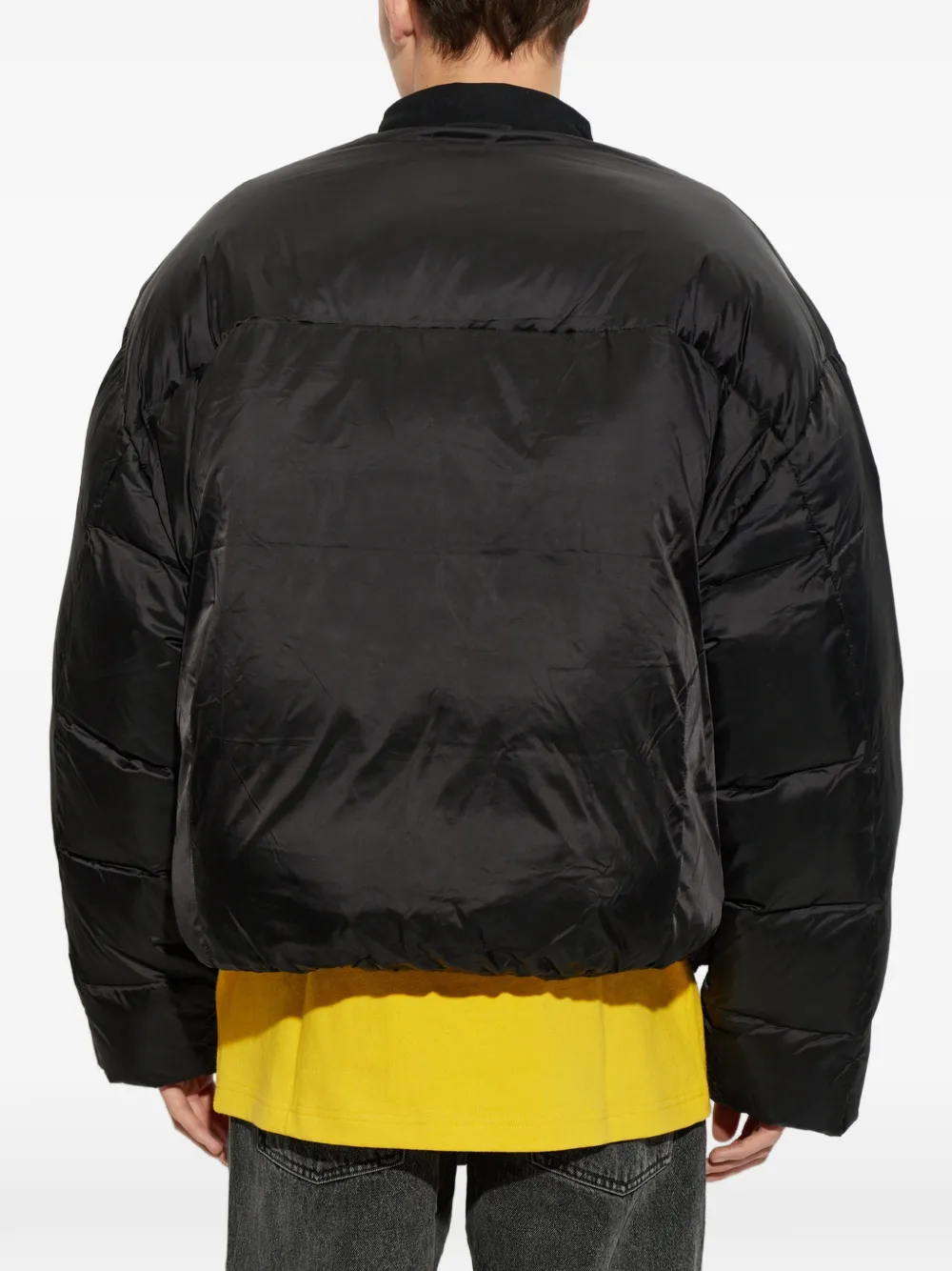 ENTIRE STUDIOS POD padded down jacket Zwart