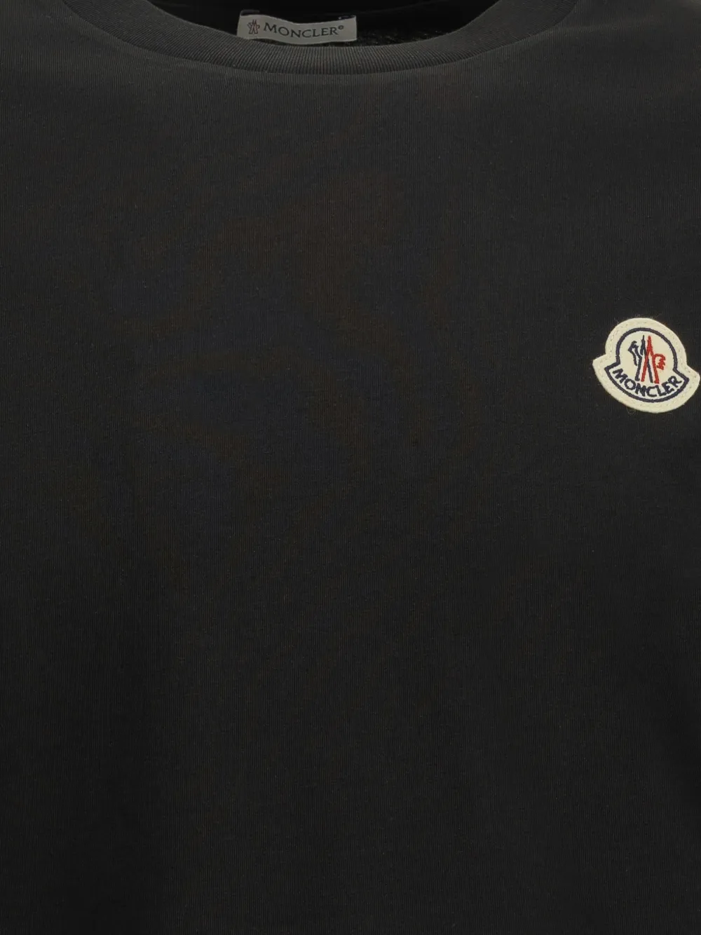 Moncler logo-patch T-shirt (set of three) Zwart