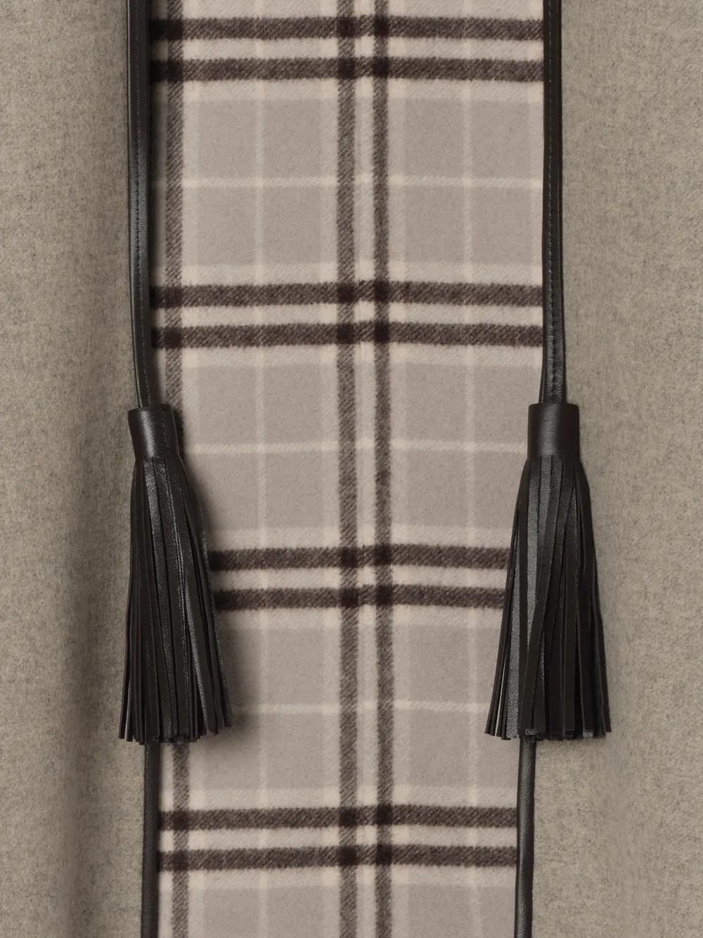 Burberry wool Eden cape Beige