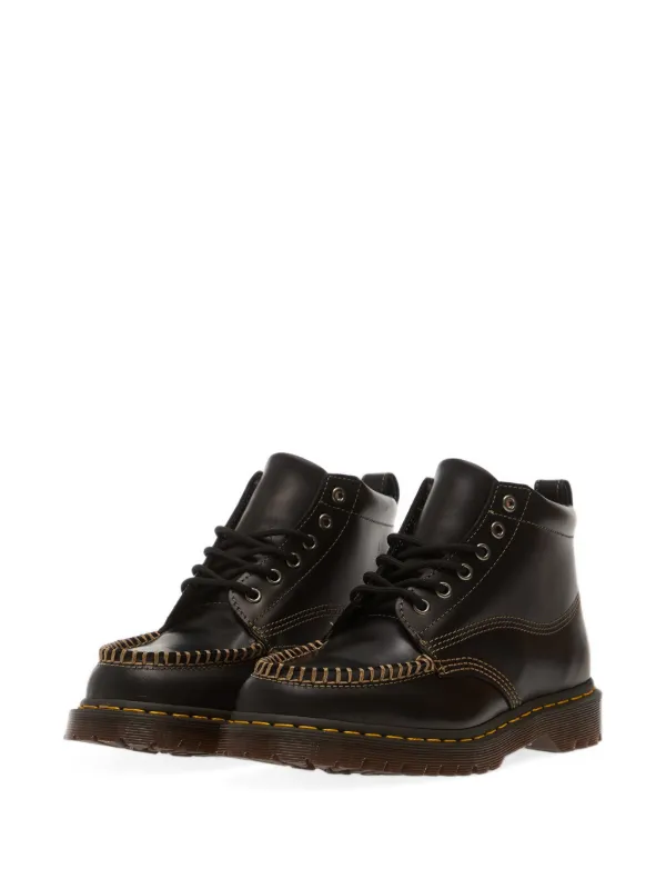 Dr. Martens Lowell Chukka whipstitch-detail Boots | ブラック 