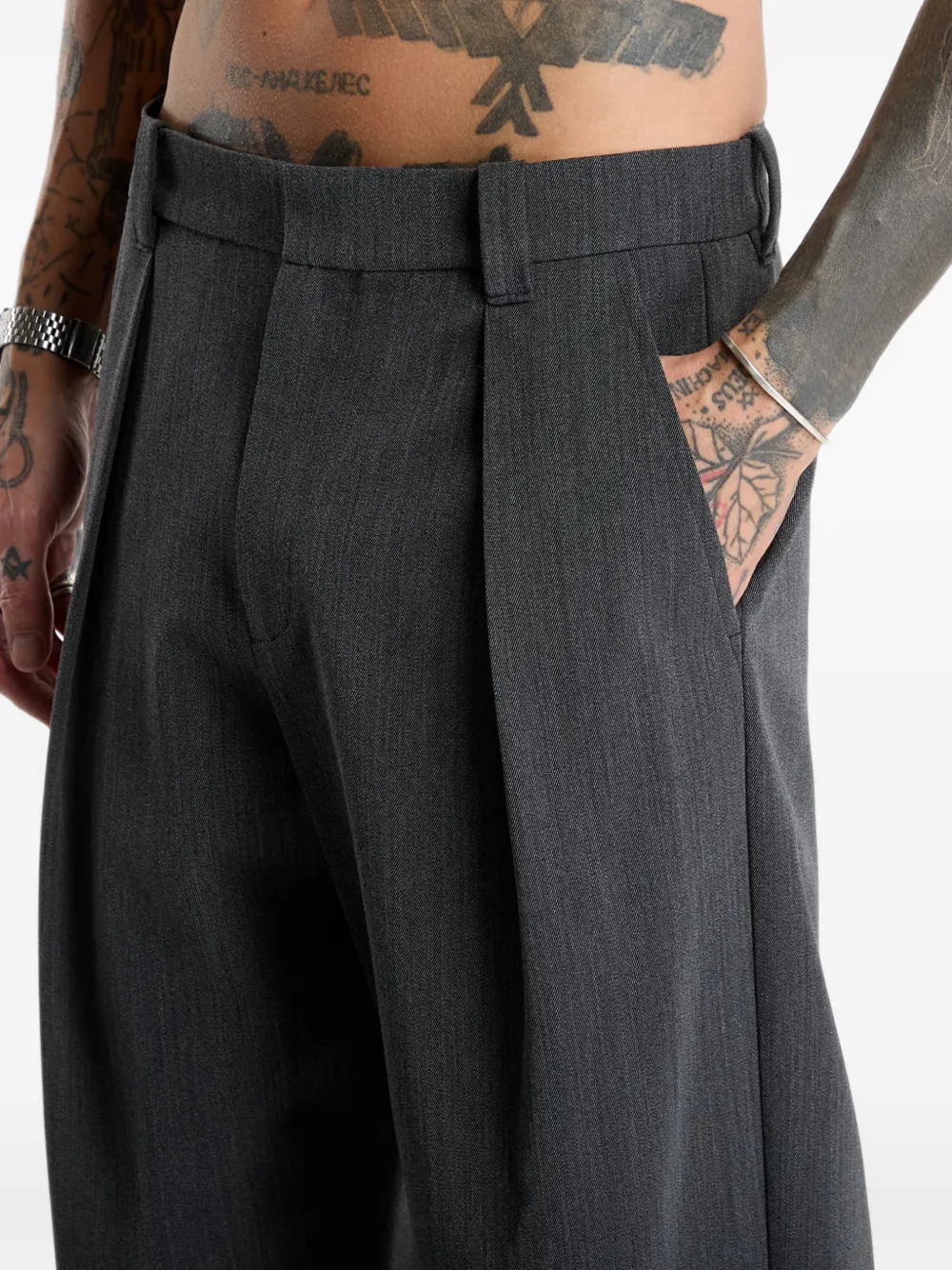 A.P.C. Renato pleated trousers Grijs