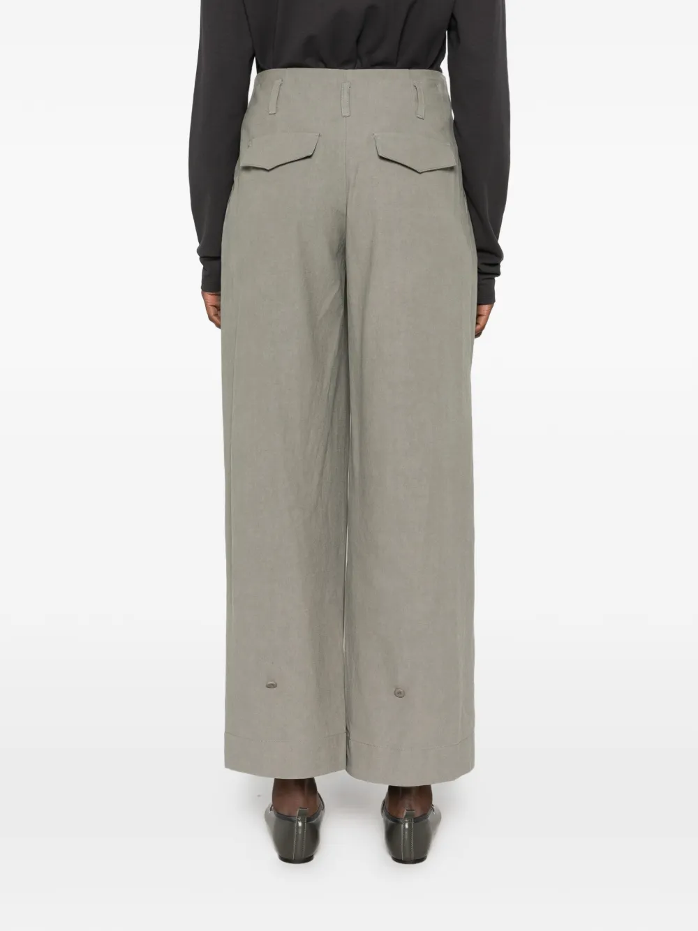 Low Classic pleated button-cuff trousers Groen