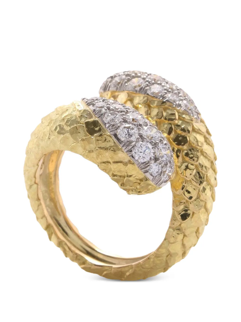 David Webb Park Avenue diamond crossover ring | Gold | Image 1