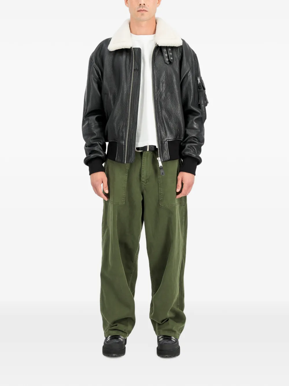 Alpha Industries B-15 UV loose-fit leather jacket Zwart