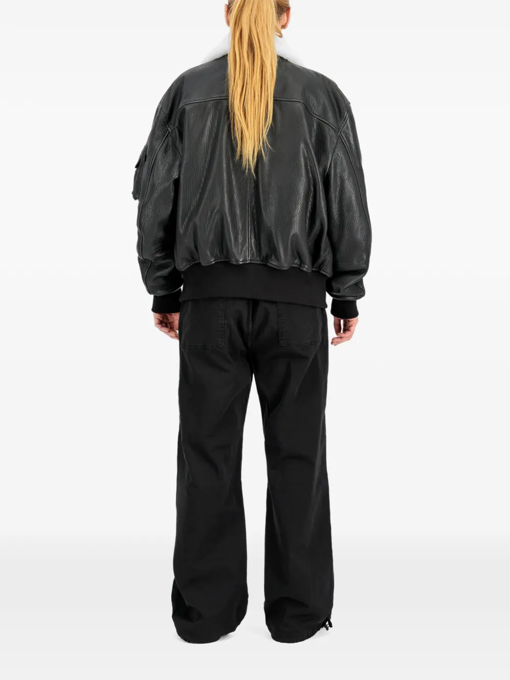 Alpha Industries B-15 UV loose-fit leather jacket Zwart