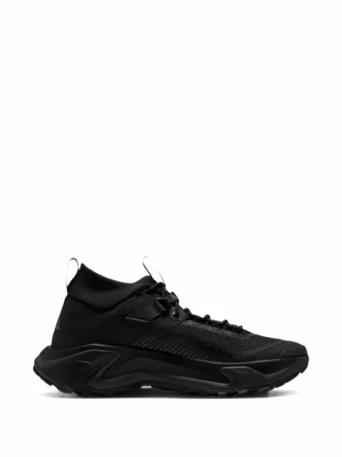 Nike ACG Zegama Hike sneakers