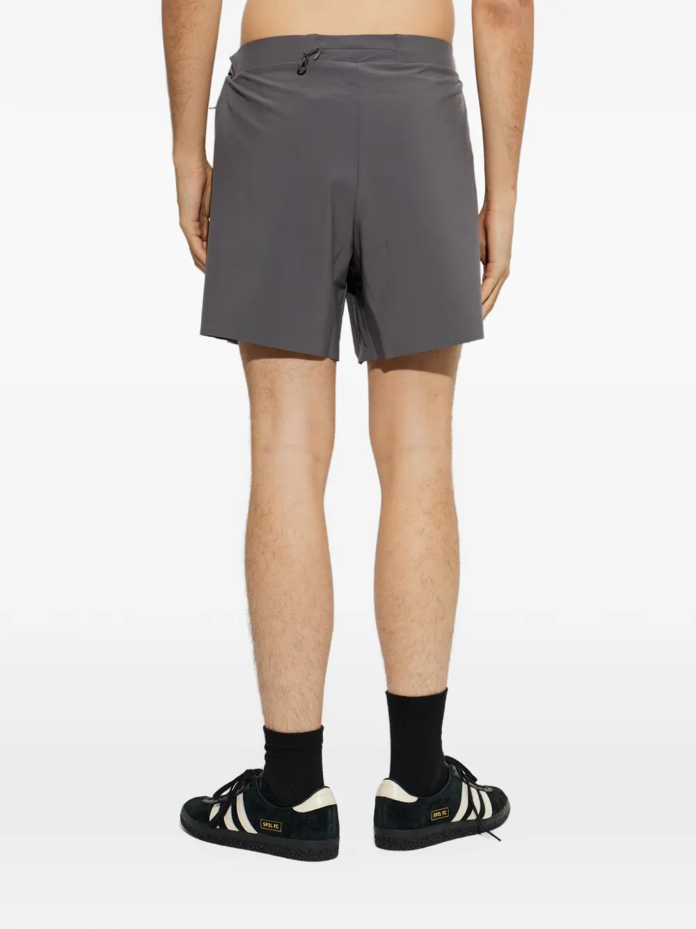 adidas x Entire Studios D4T training shorts Grijs